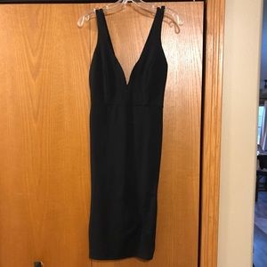 Lulu’s little black dress